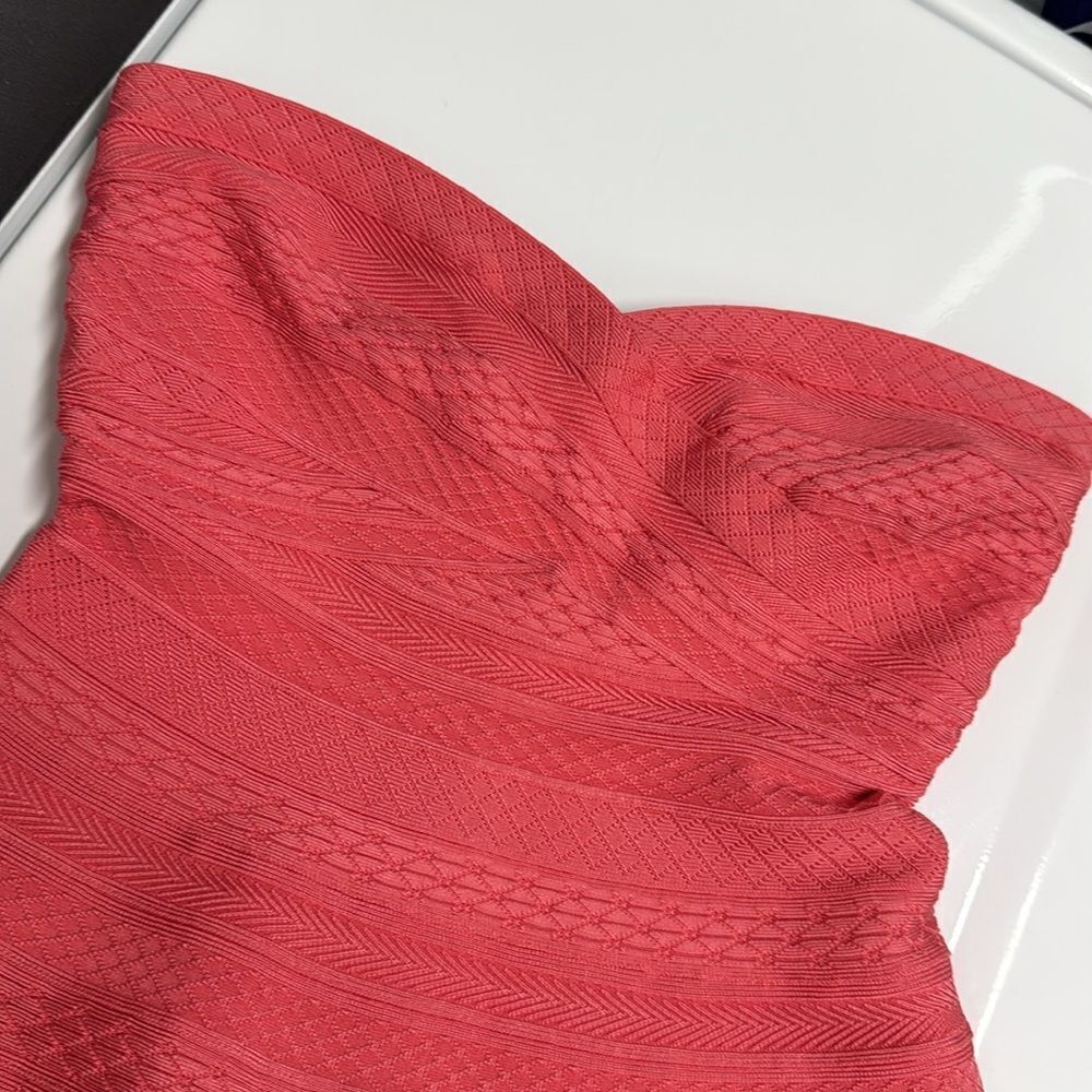 Herve Leger Coral Akari Bandage Cocktail Dress - BRAND NEW - NWT - Size Medium - Picture 4 of 4